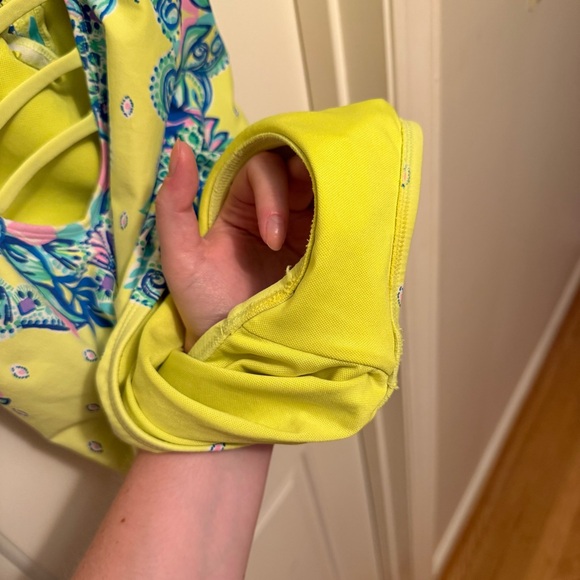 Lilly Pulitzer Jaspen One Piece Swimsuit Lori Green Pineapple Rivera Size 6 - Picture 10 of 10